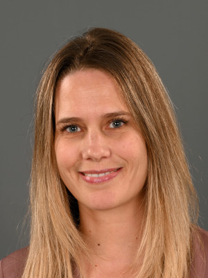 Viola Voncken, GZ-psycholoog i.o. tot klinisch neuropsycholoog, erop (zie bijlage).
